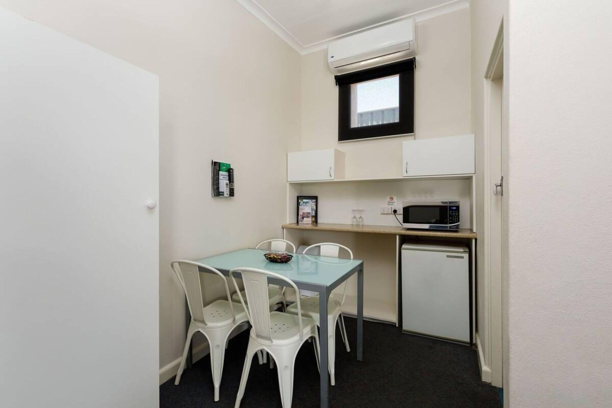Bendigo Oval Motel Экстерьер фото